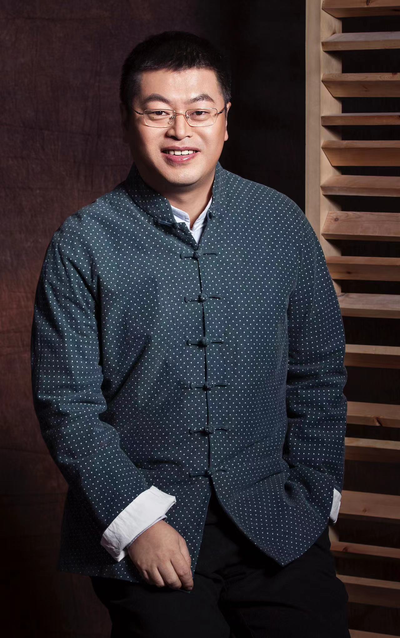 LIU JUN.jpg